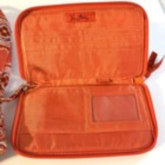 Vera Bradley Villager Tote & Wristlet Set Symphony in Hue Orange Floral Cotton - Picture 7 of 15